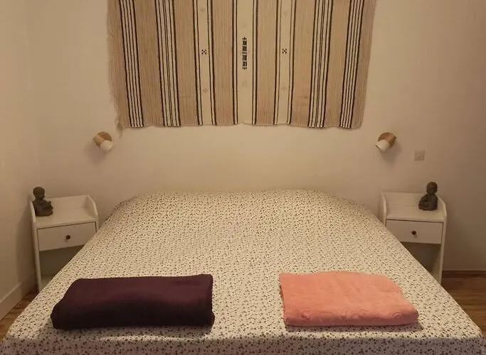 Normand Le Merle Blanc 2 A 6 Personnes *